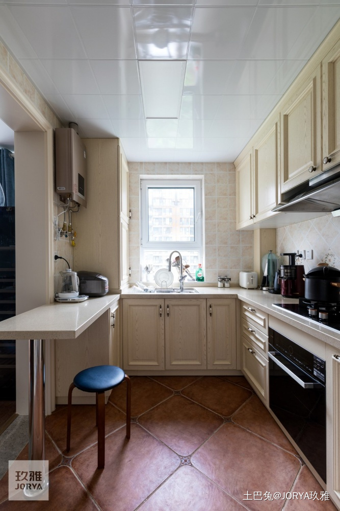 畅销书作家如何把家打造成居心地美式厨房设计图片赏析
