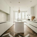 235平米现代简约—厨房图片