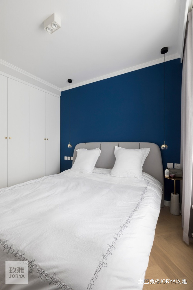 把自己当作“旅人”用酒店的理念设计家北欧风卧室设计图片赏析