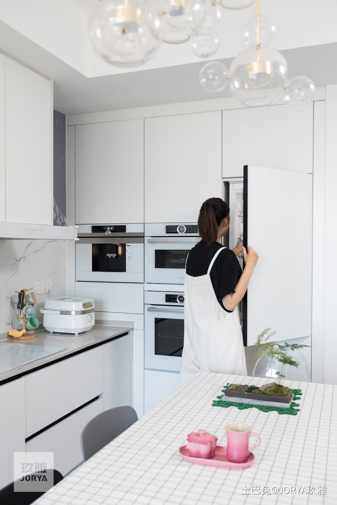 玩心重的设计师给50m²小家设计了间密室现代简约厨房设计图片赏析