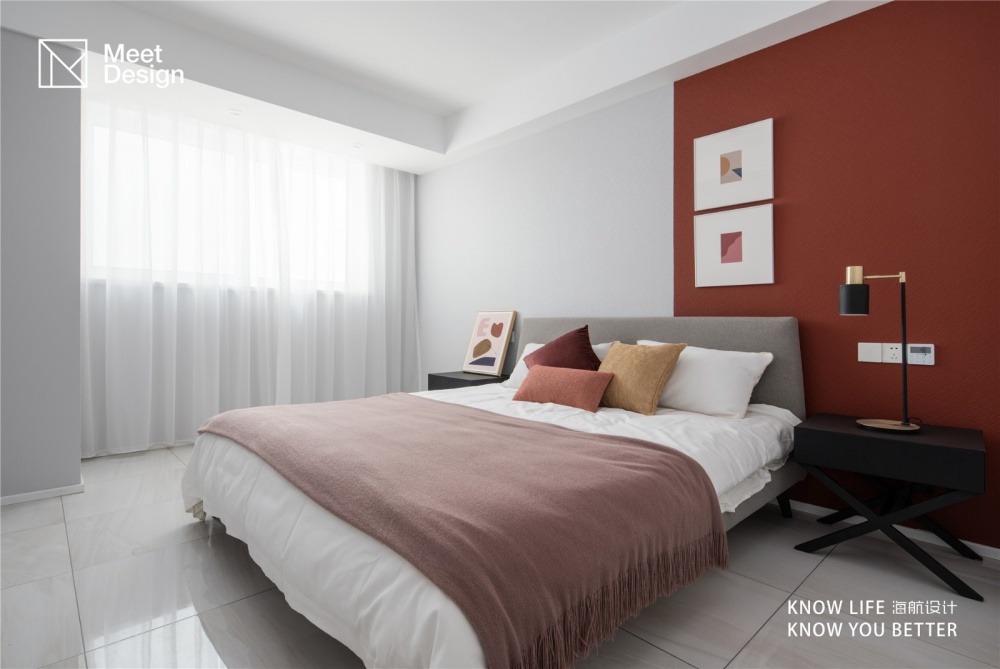 卧室窗帘2装修效果图复式小楼，半色空间，现代简约百现代简约卧室设计图片赏析