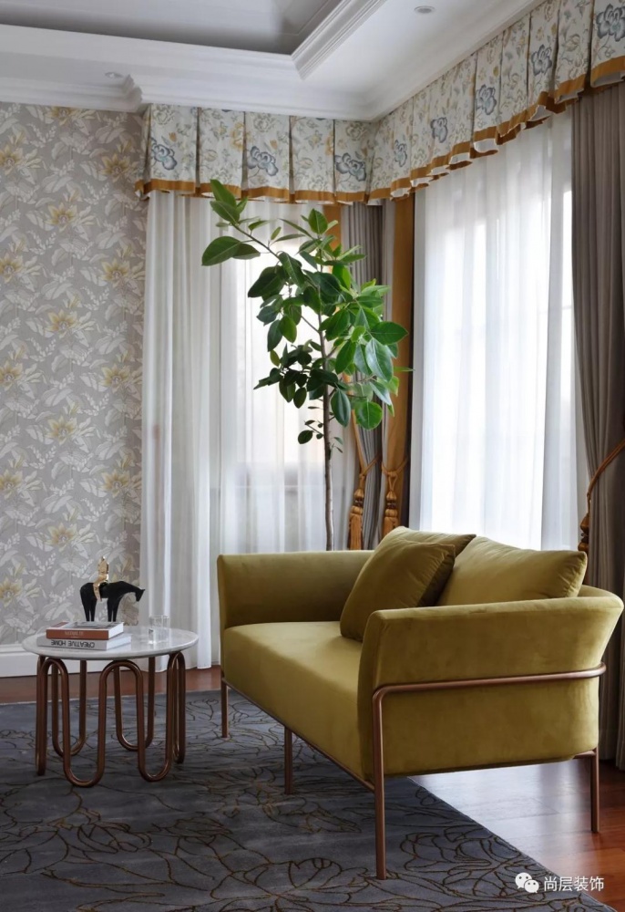 客厅窗帘装修效果图减负后的别墅，才是“家”该有的现代简约客厅设计图片赏析