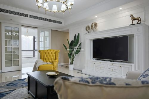 客厅窗帘2装修效果图简约美式风，客厅设计有亮点