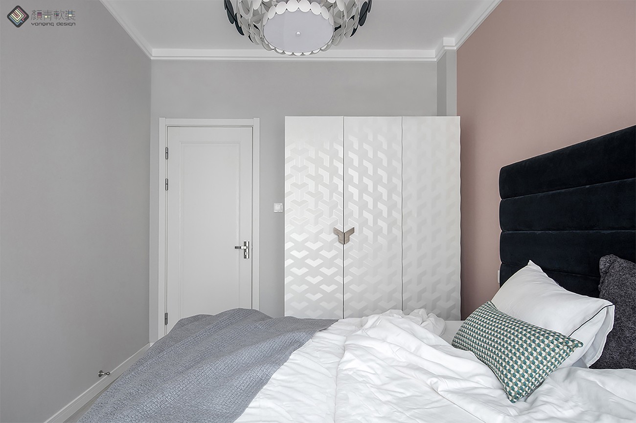 卧室衣柜2装修效果图谁说黑白灰色系不可以打造出梦幻现代简约卧室设计图片赏析