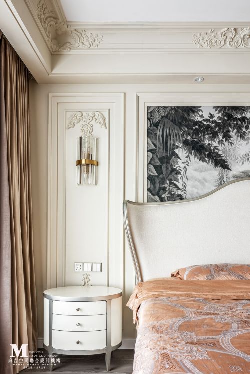 卧室床头柜7装修效果图傅晓设计懂得取悦自己，才是最奢