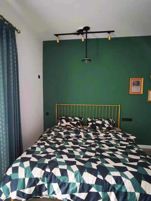 对未来憧憬的颜色卧室床