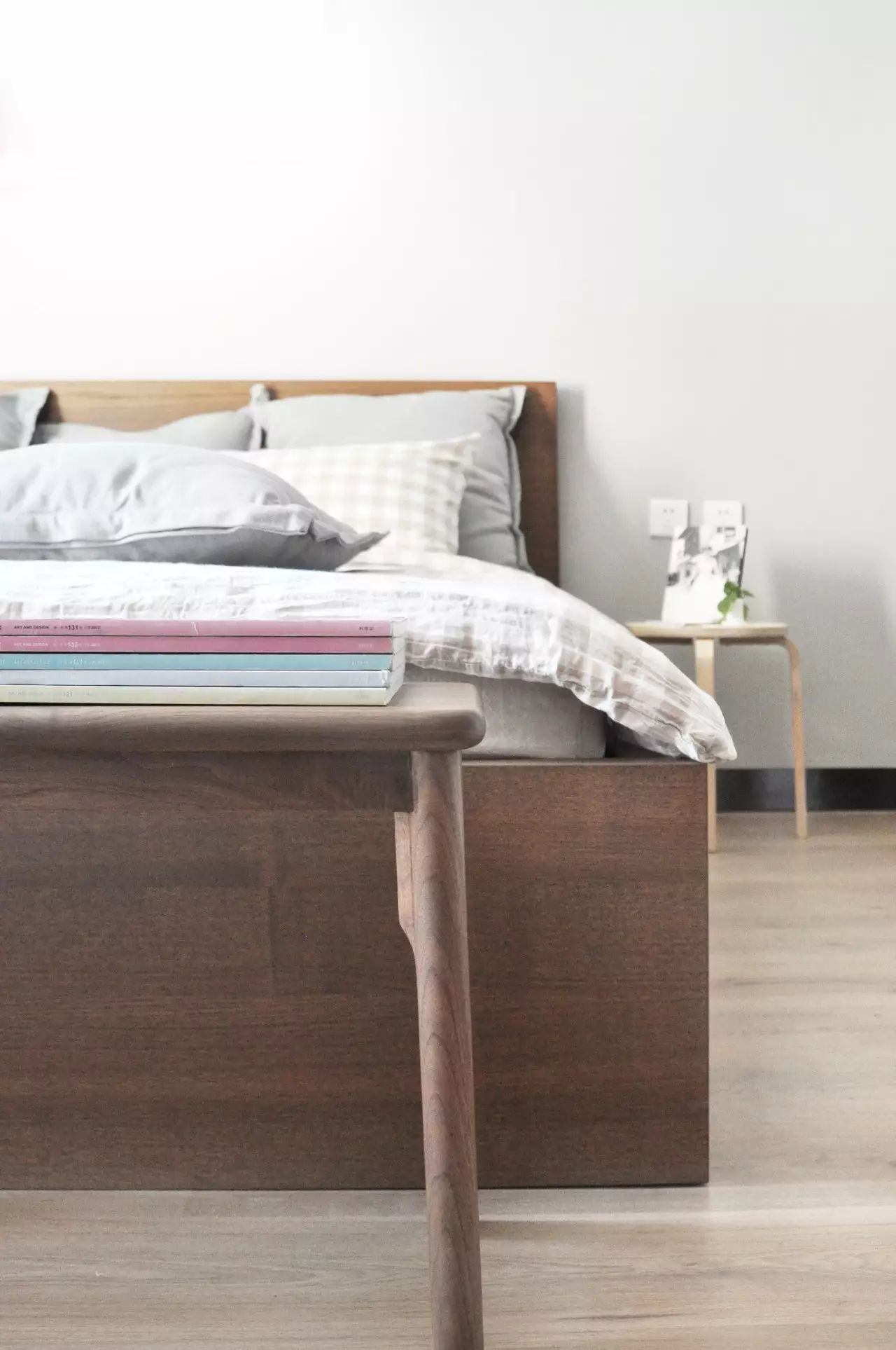 卧室装修效果图西安“自由空间”民宿现代简约卧室设计图片赏析
