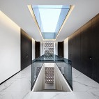 500平别墅豪宅现代简约——走廊图片