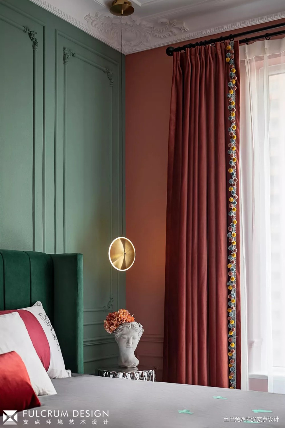 红绿CP喜形于色精装房也能时髦高调混搭卧室设计图片赏析