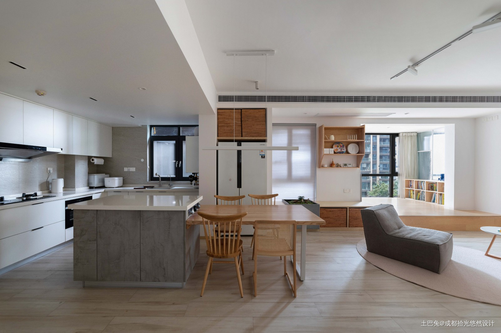 五种不同的木打造极简空间日式厨房设计图片赏析